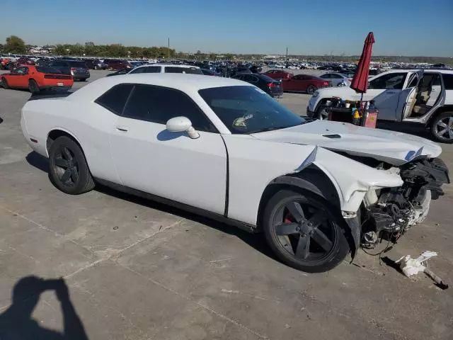 2013 Dodge Challenger SXT