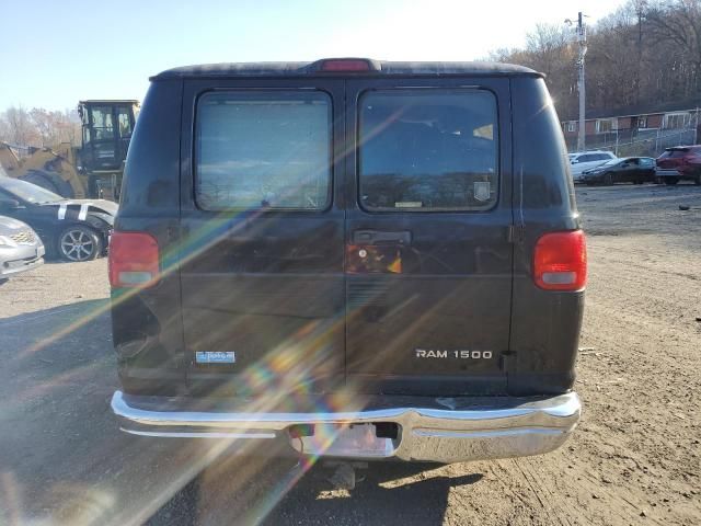 2001 Dodge RAM Van B1500