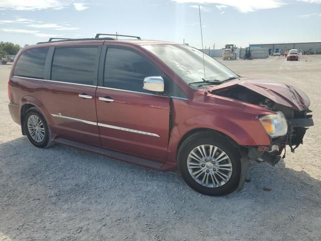 2016 Chrysler Town & Country Touring L