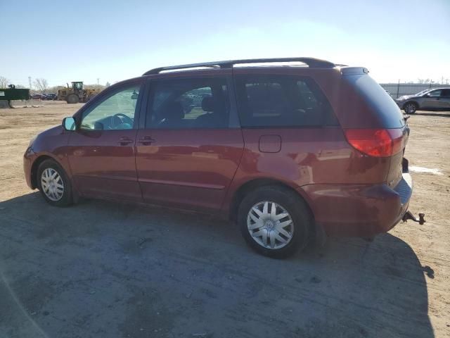 2008 Toyota Sienna LE