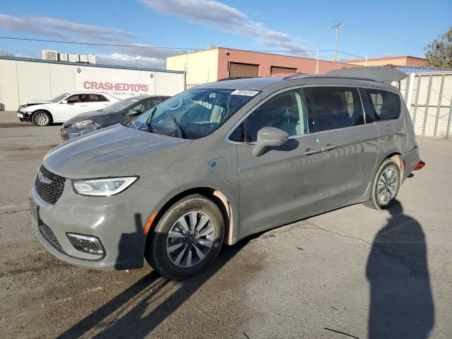 2021 Chrysler Pacifica Hybrid Touring L