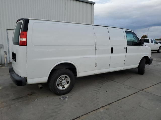 2018 Chevrolet Express G2500