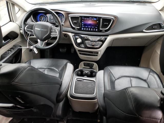 2017 Chrysler Pacifica Touring L Plus