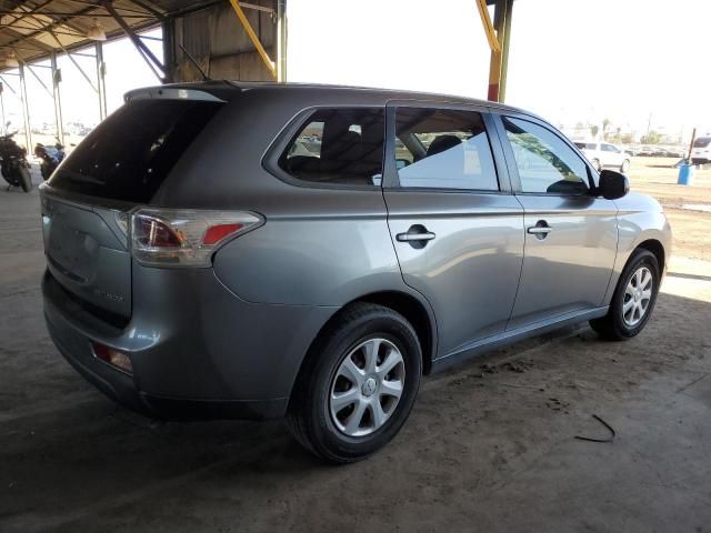 2014 Mitsubishi Outlander ES