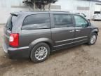 2016 Chrysler Town & Country Touring L