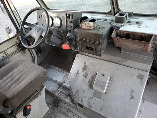 2009 Freightliner Chassis M Line WALK-IN Van