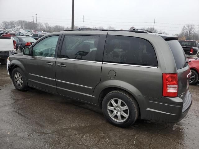 2010 Chrysler Town & Country Touring