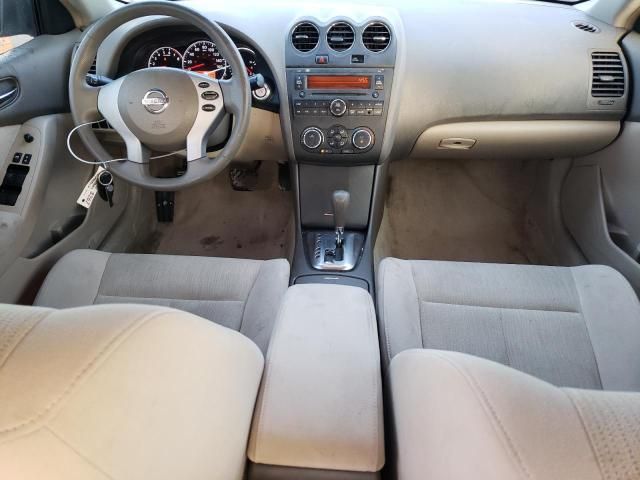 2010 Nissan Altima Base