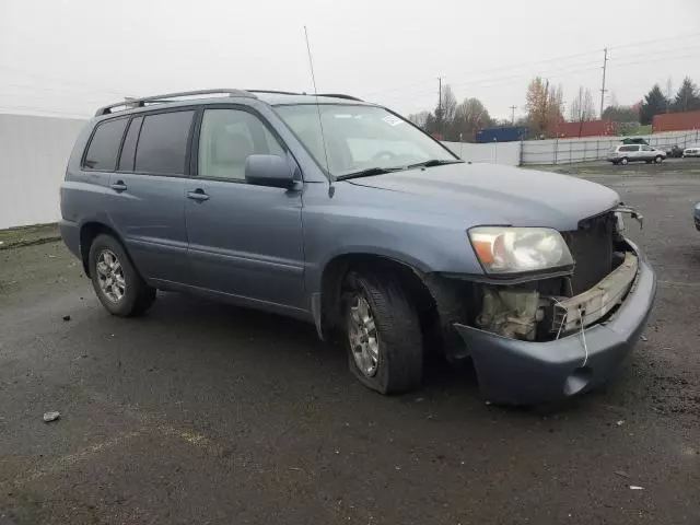 2004 Toyota Highlander