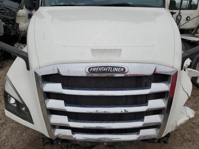 2023 Freightliner Cascadia 126