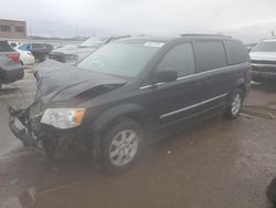 Salvage cars for sale from Copart Kansas City, KS: 2013 Chrysler Town & Country Touring