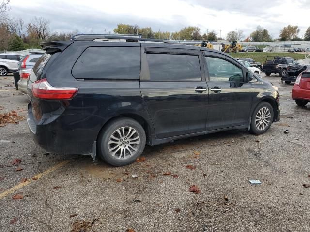 2019 Toyota Sienna XLE