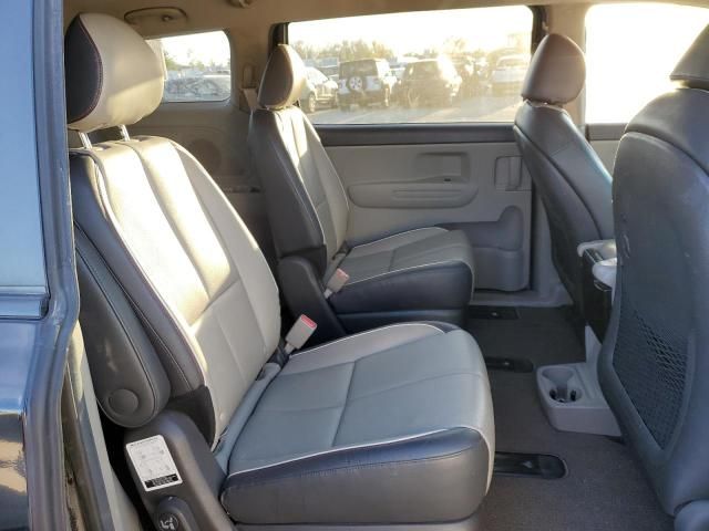 2016 KIA Sedona LX