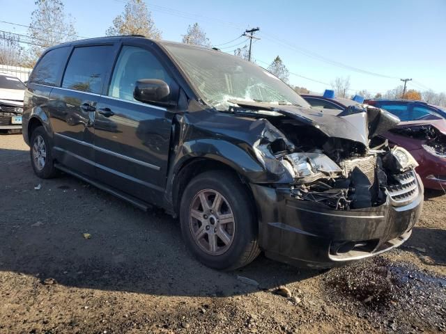 2010 Chrysler Town & Country Touring