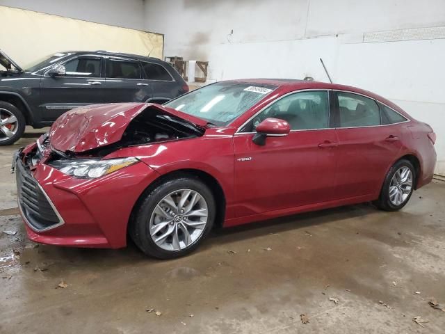 2019 Toyota Avalon XLE