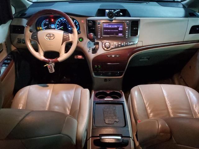 2011 Toyota Sienna XLE