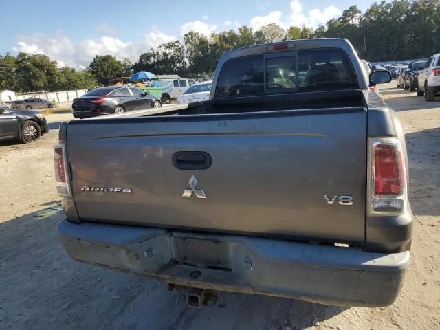 2006 Mitsubishi Raider Durocross