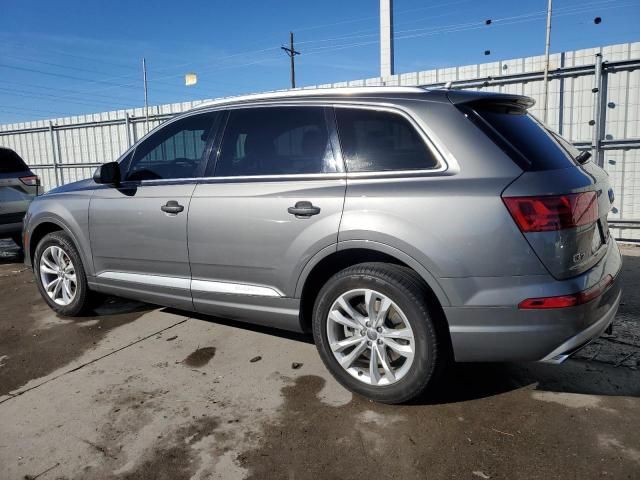 2017 Audi Q7 Premium Plus