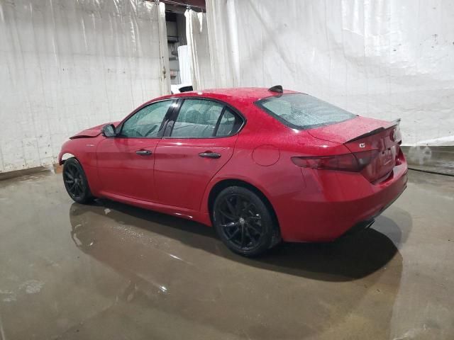 2017 Alfa Romeo Giulia Q4