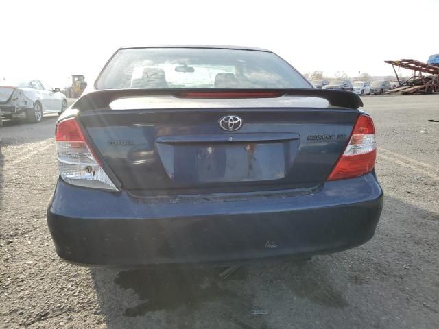 2004 Toyota Camry LE