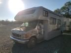 2006 Ford Econoline E450 Super Duty Cutaway Van