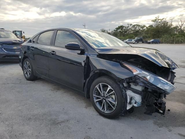 2023 KIA Forte LX