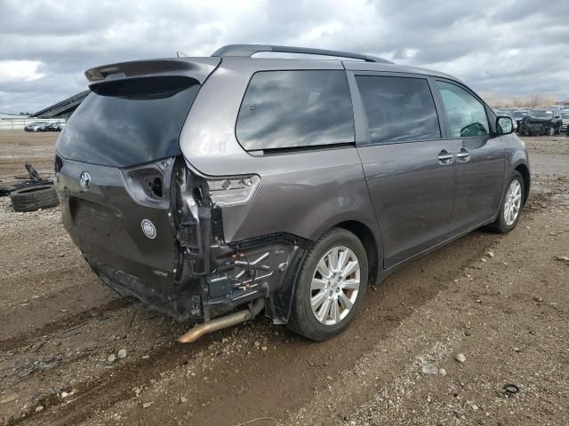 2013 Toyota Sienna XLE