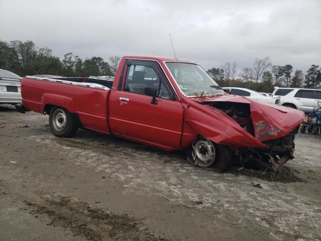 1987 Toyota Pickup 1/2 TON RN55 DLX