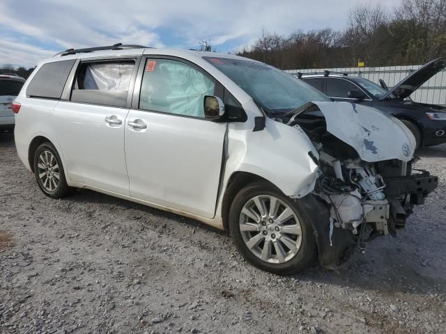 2015 Toyota Sienna XLE