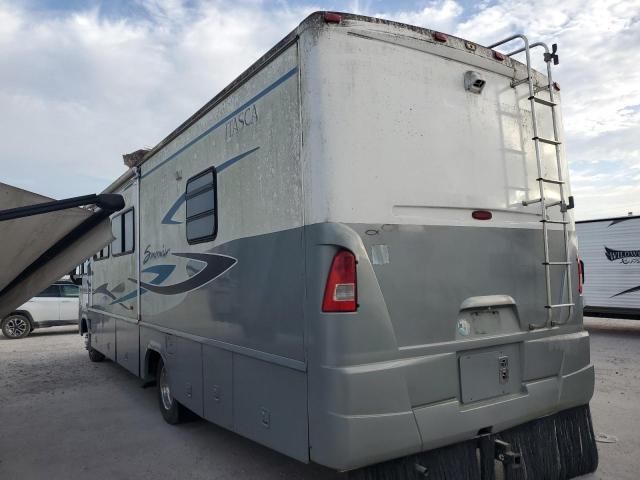 2004 Winnebago 2004 Workhorse Custom Chassis Motorhome Chassis W2