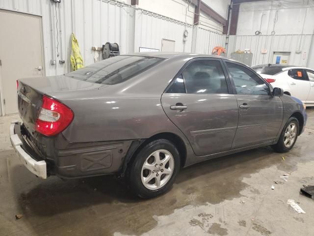 2004 Toyota Camry LE