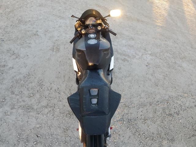 2004 Honda CBR1000 RR