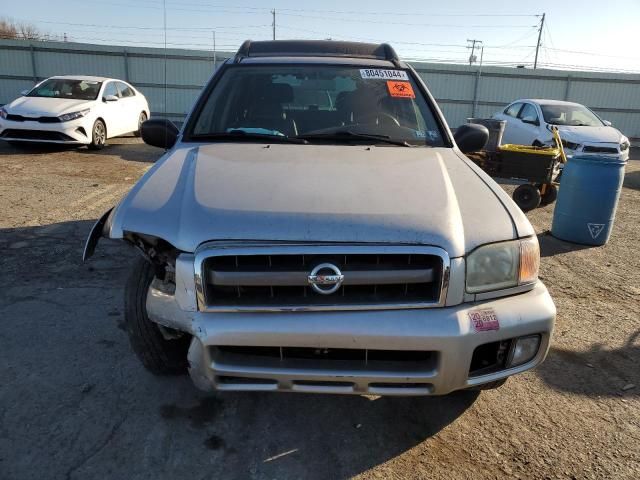 2004 Nissan Pathfinder LE