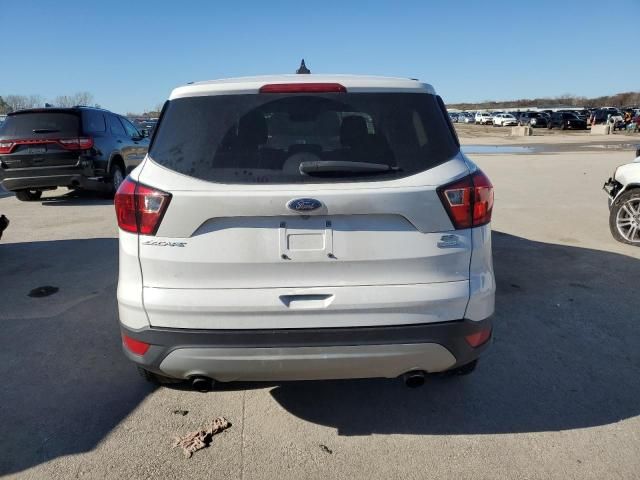 2019 Ford Escape SE