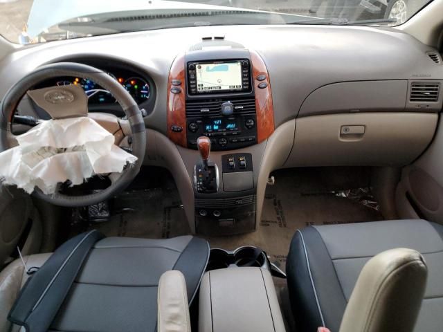 2008 Toyota Sienna XLE