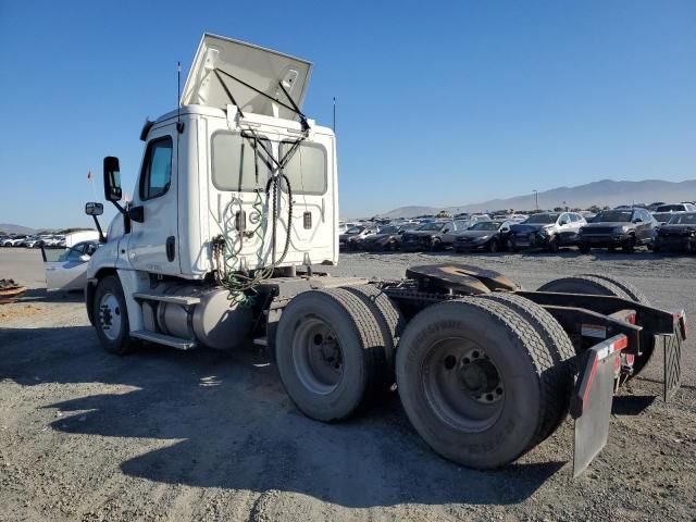 2017 Freightliner Cascadia 125