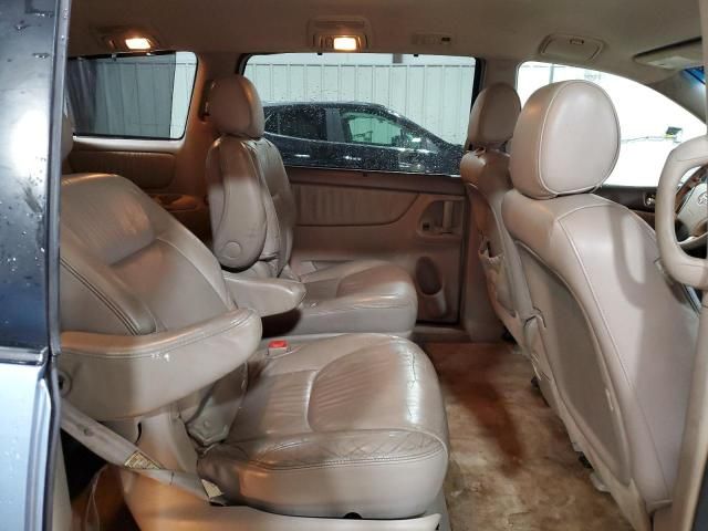 2006 Toyota Sienna XLE