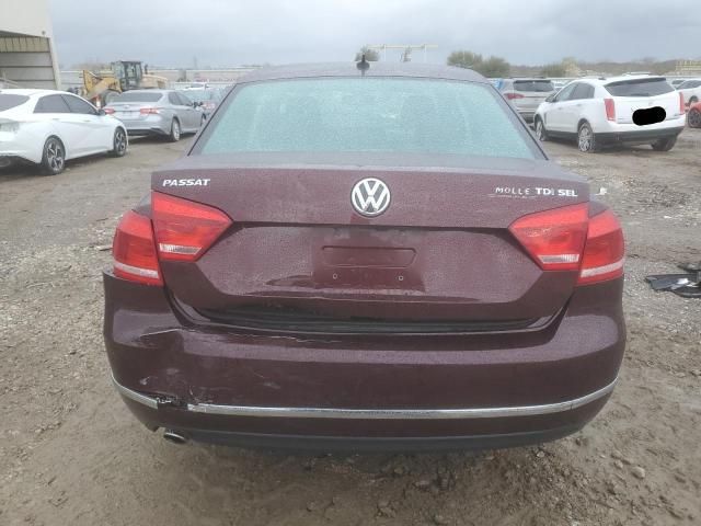 2013 Volkswagen Passat SEL