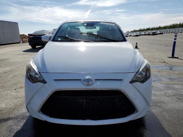 2019 Toyota Yaris L