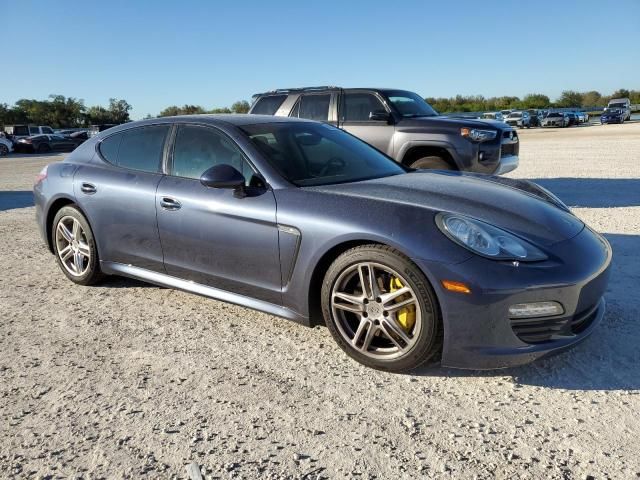 2012 Porsche Panamera 2