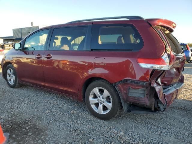 2012 Toyota Sienna LE