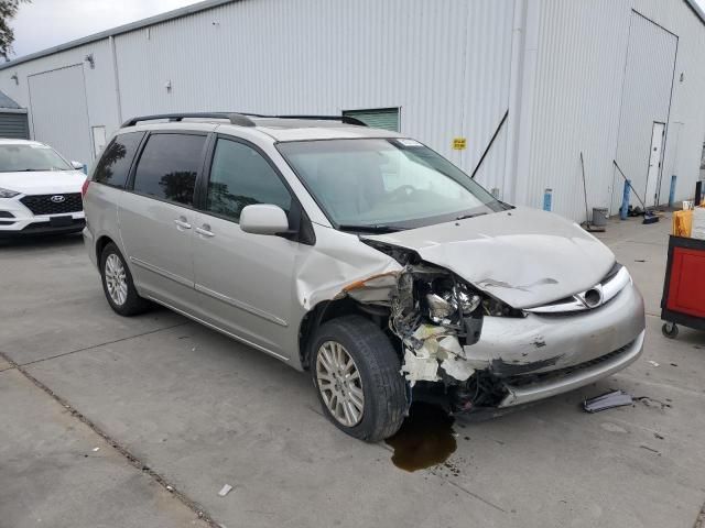 2008 Toyota Sienna XLE