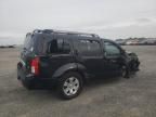 2006 Nissan Pathfinder LE