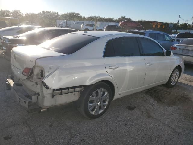 2010 Toyota Avalon XL