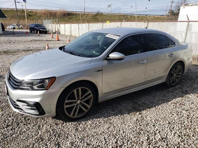 2017 Volkswagen Passat R-Line