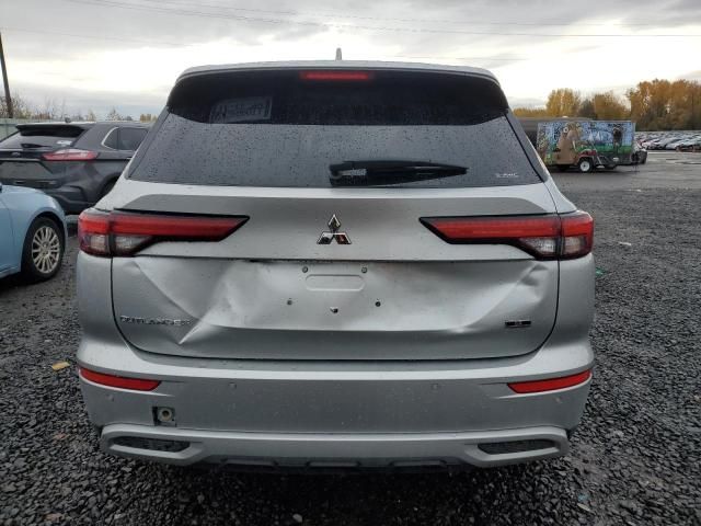 2023 Mitsubishi Outlander SE