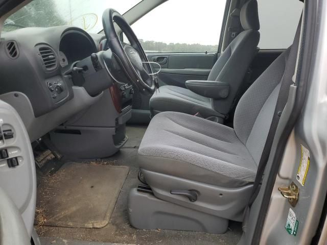 2006 Chrysler Town & Country