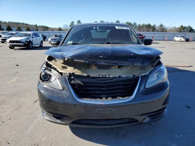 2013 Chrysler 200 Touring