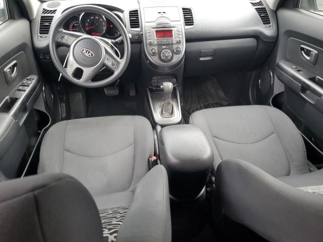 2011 KIA Soul +