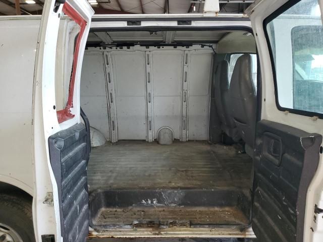 2005 Chevrolet Express G2500